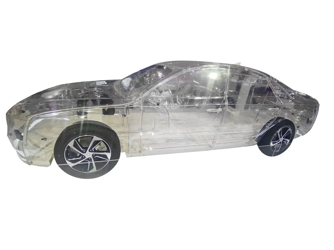透明展車(chē)1：1的比例制作(圖4)